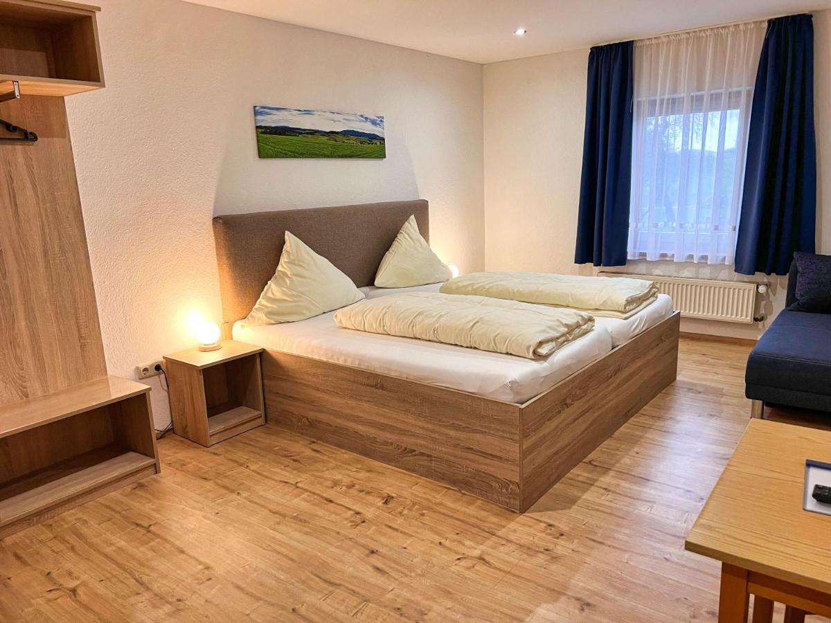 Hotel Gasthof Altmann Eschlkam 外观 照片