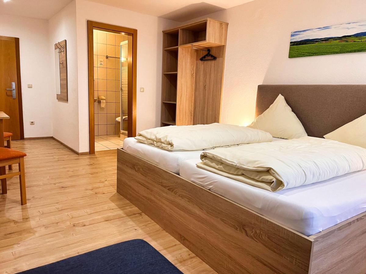 Hotel Gasthof Altmann Eschlkam 外观 照片